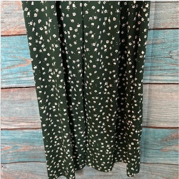 Kaileigh Green Knit Jumpsuit Floral Wide Leg Crop Ankle Size MP NWOT - Picture 6 of 8